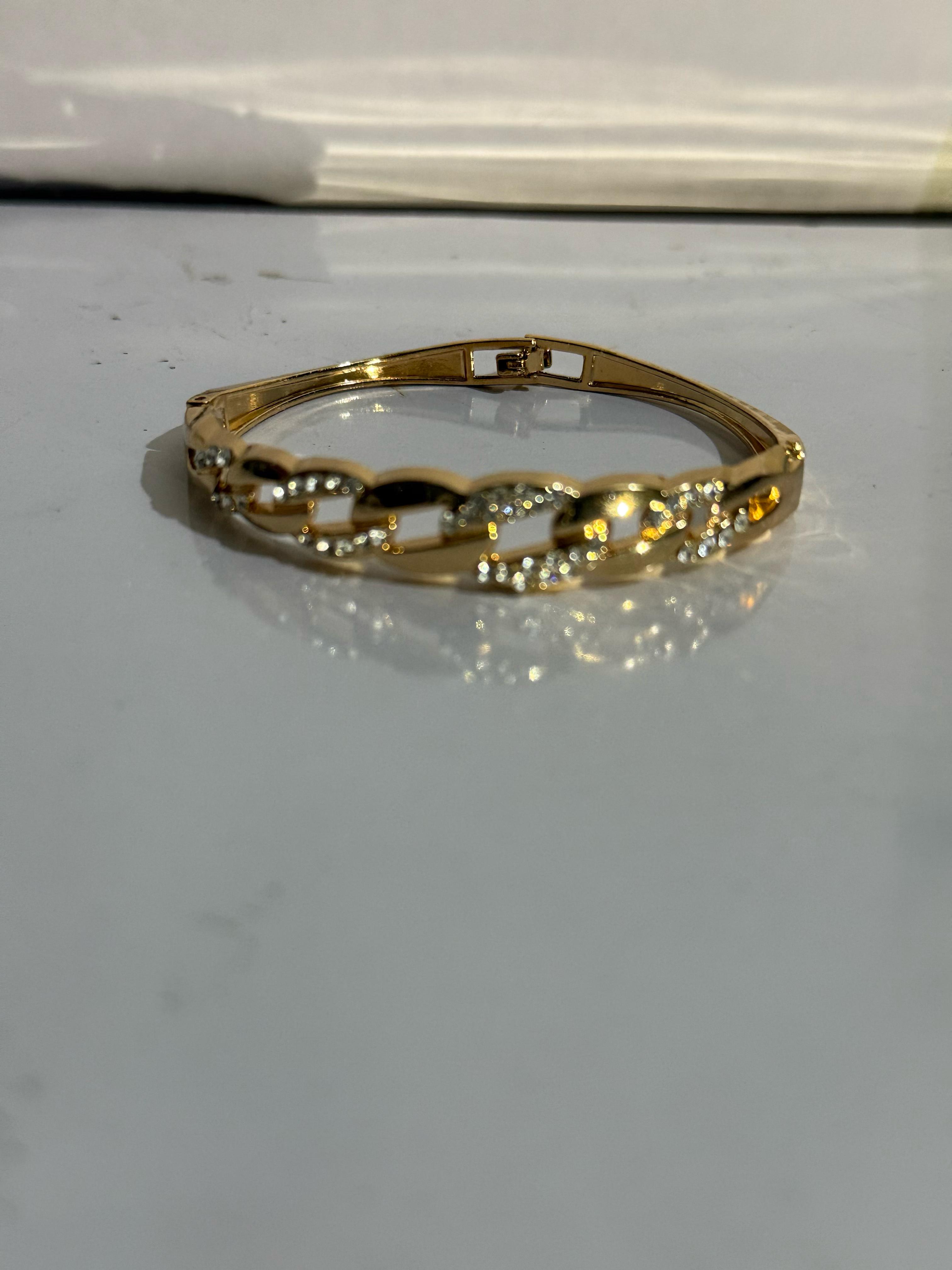 Elegant Artificial Gold Bracelet with Clear Stones