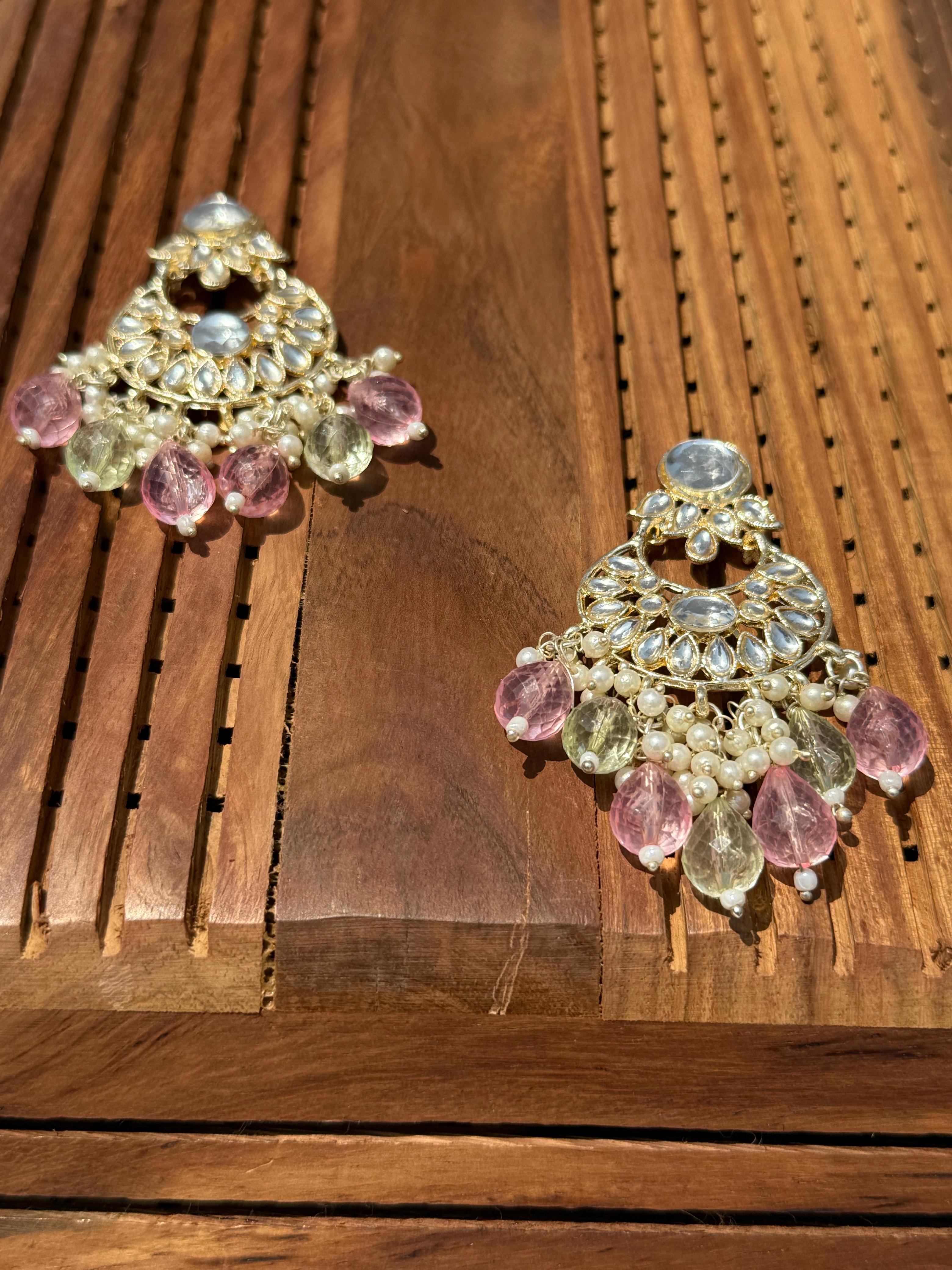 Earring Light Pink