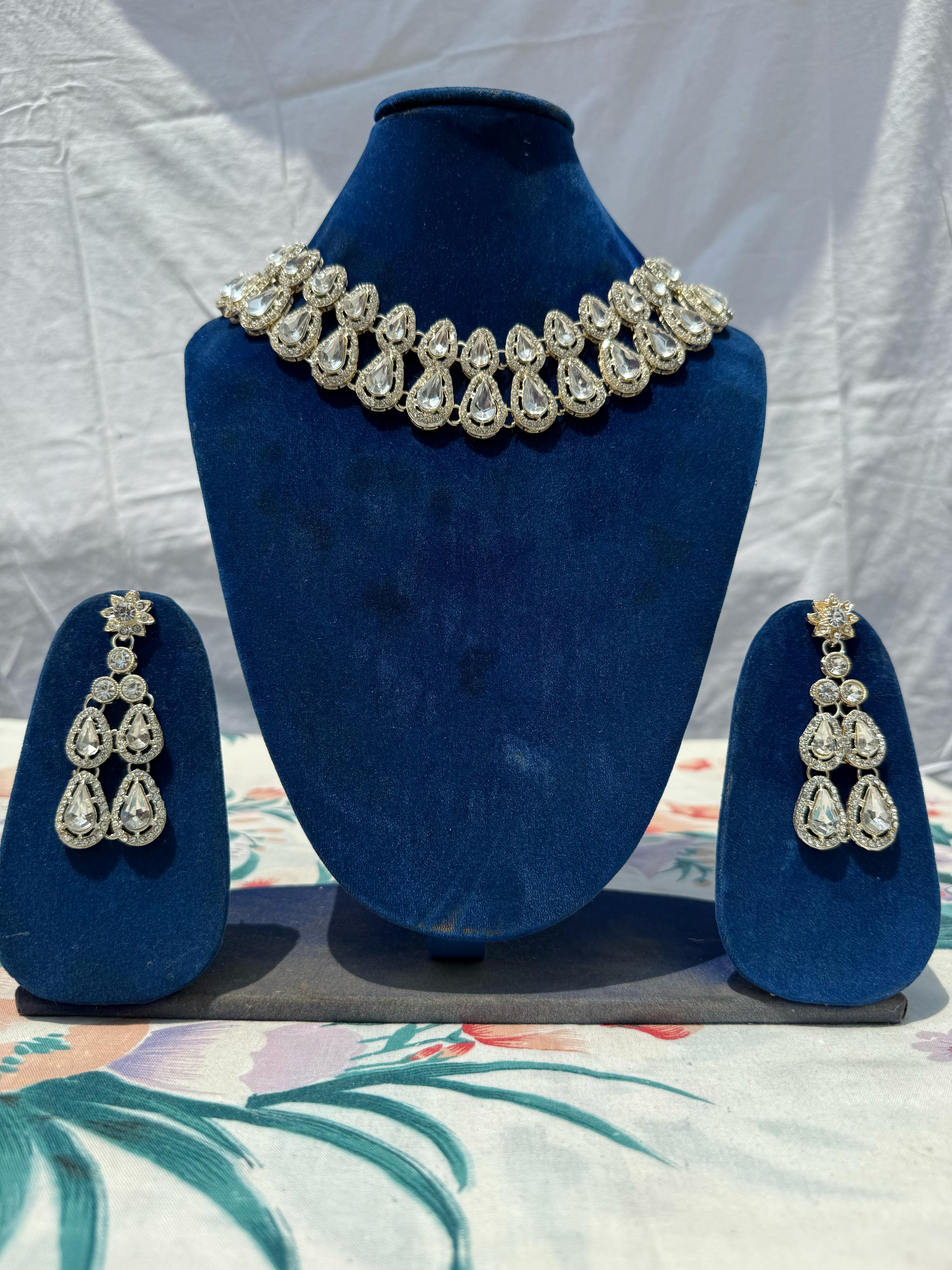 Set Double Chain Neclace Big White Stone