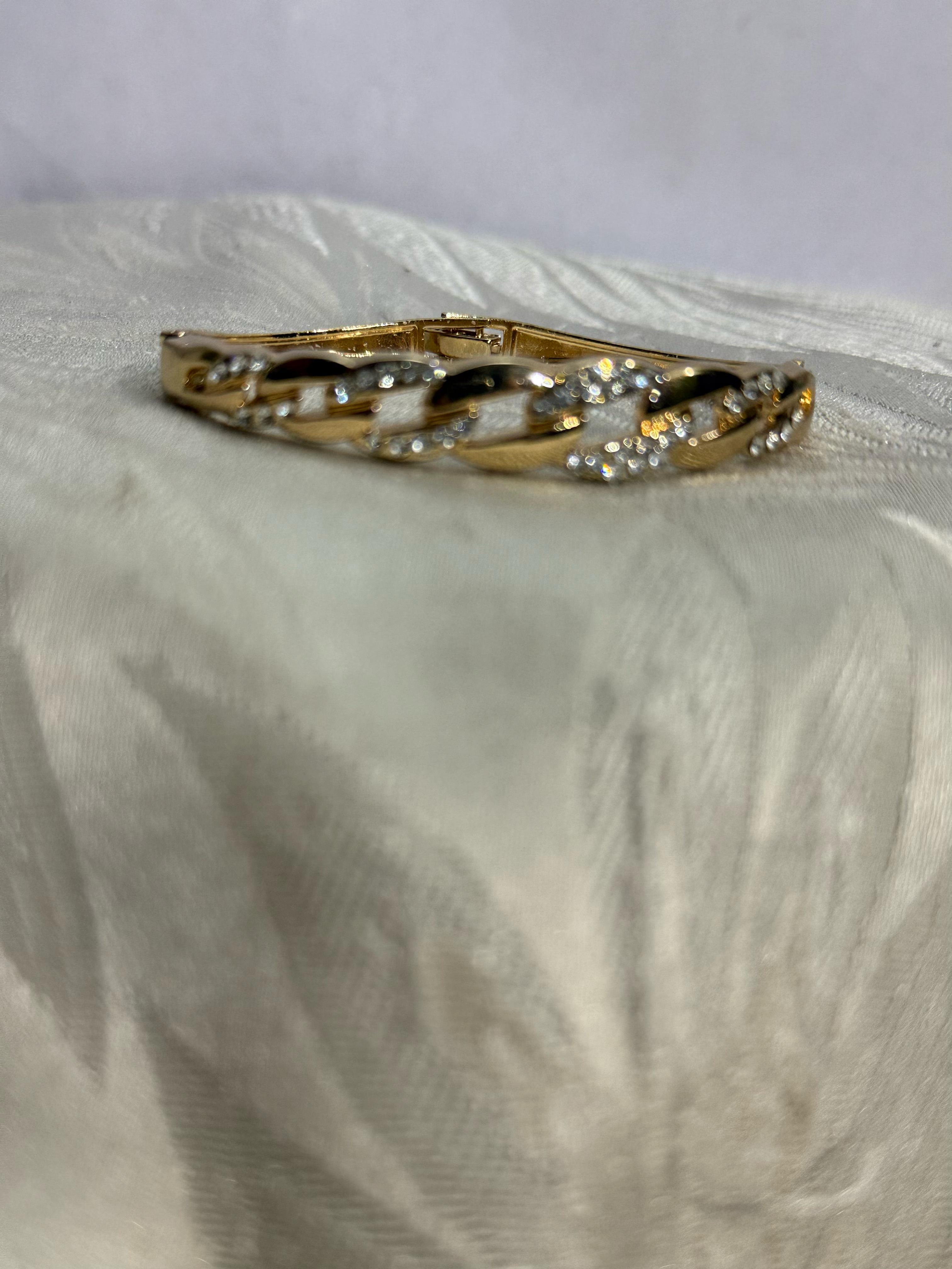 Elegant Artificial Gold Bracelet with Clear Stones